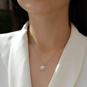 Silver Necklace Moissanite Geometric Pendant Fashion