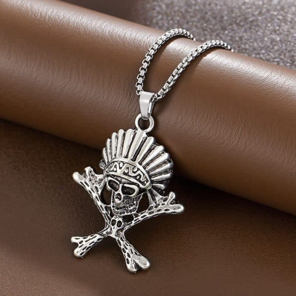 Skull Polished Pendant Necklace Vintage