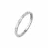 Women's Three-sided Crushed Ice Closed Ring