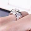 Triangle Diamond-studded Ring Gold Two-tone Elegant Three-dimensional Ring