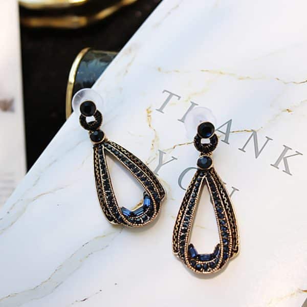 Women's Fashion Simple Vintage Drop Earrings